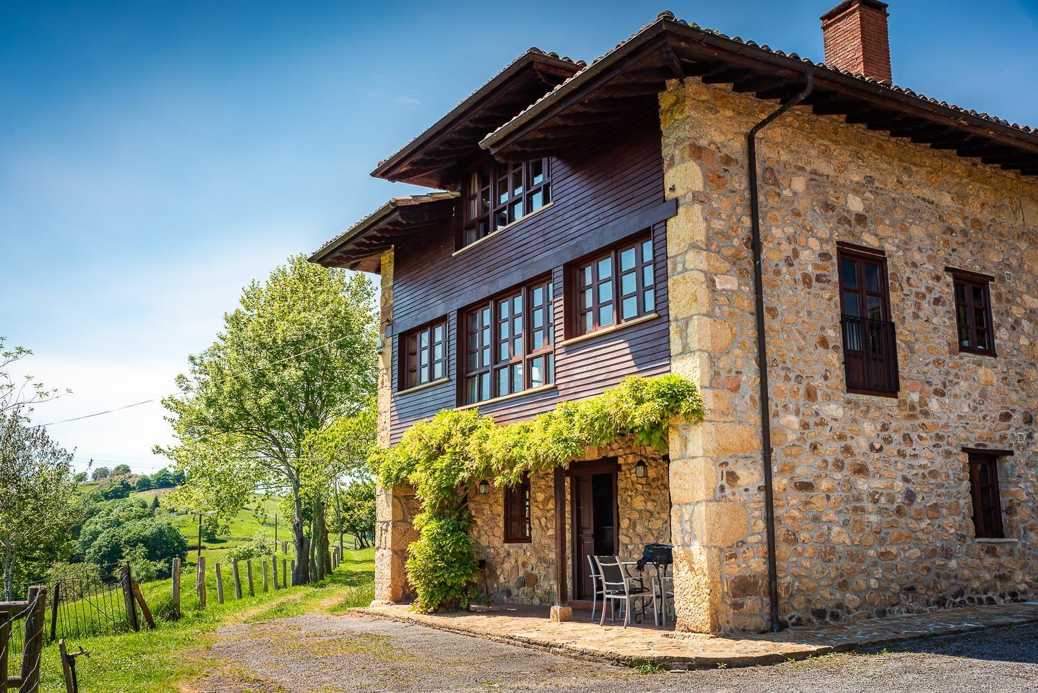 La Casona De Sovina Guest House Piloña Екстериор снимка